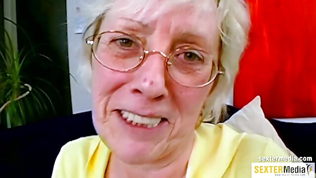 白いストッキングとハゲマッチョラティーナ膣コート 女性 用 エッチ な 動画