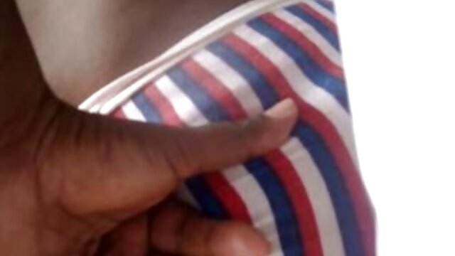 医者は女の子の肛門の穴を調べた 女の子 用 アダルト ビデオ