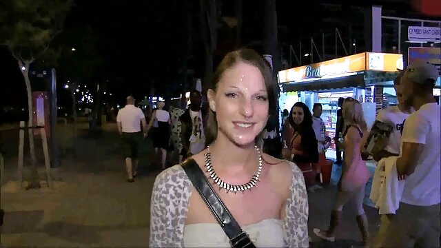 セクシーなレオタードの若い女性と大きなお尻がわんちゃんスタイルの男に犯される 女性 向け av 無 修正